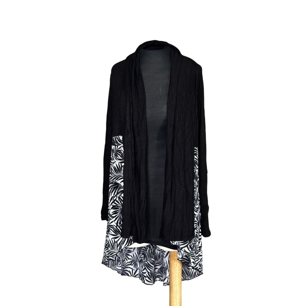 Kim & Cami Black Open Front Cardigan With Black & White Leaf Print Hem